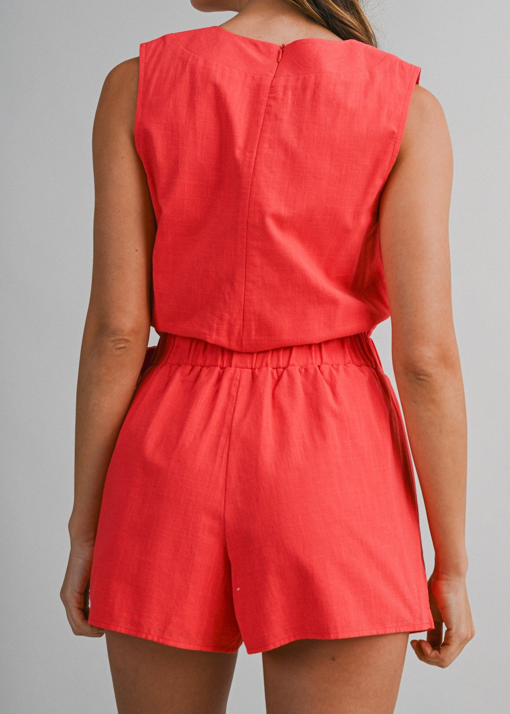 MINNIE SLEEVELESS V-NECK ROMPER